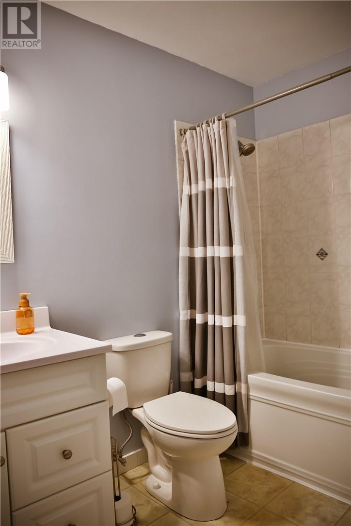 1852 Huntington, Sudbury, Ontario  P3A 1J6 - Photo 11 - 2125663