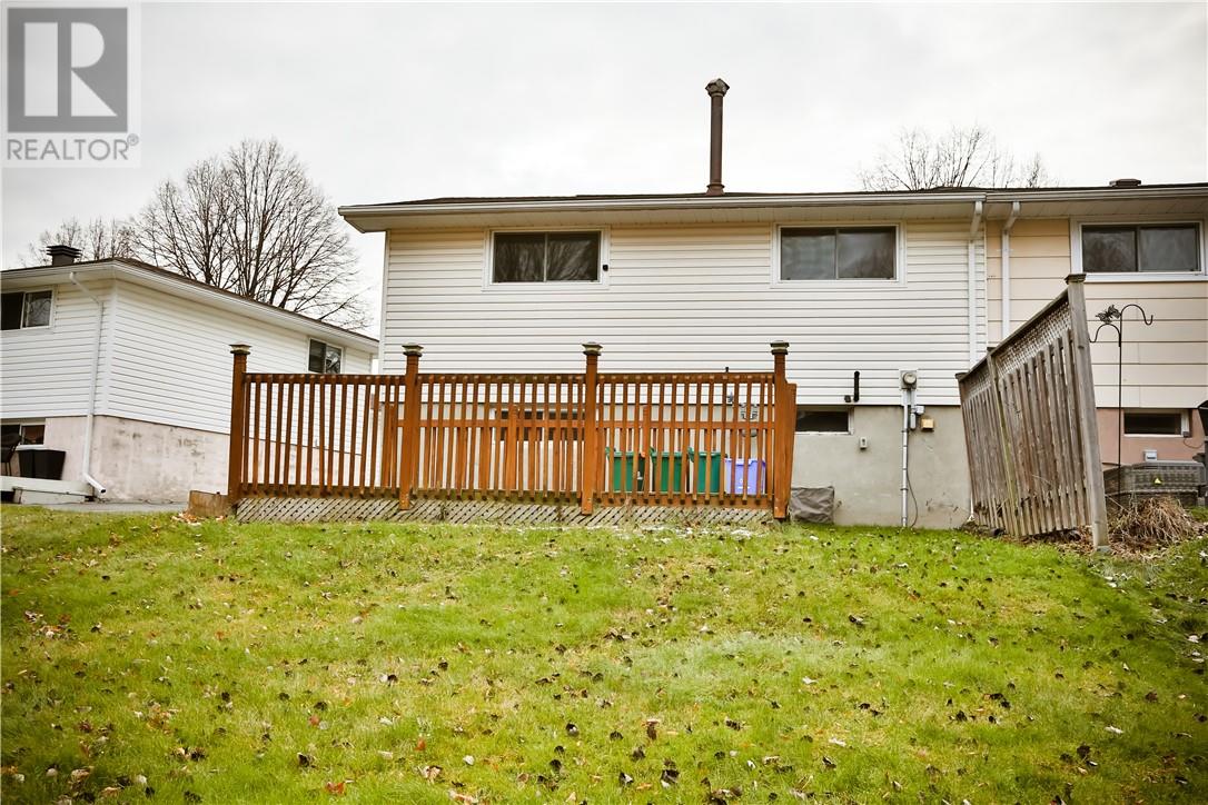 1852 Huntington, Sudbury, Ontario  P3A 1J6 - Photo 3 - 2125663