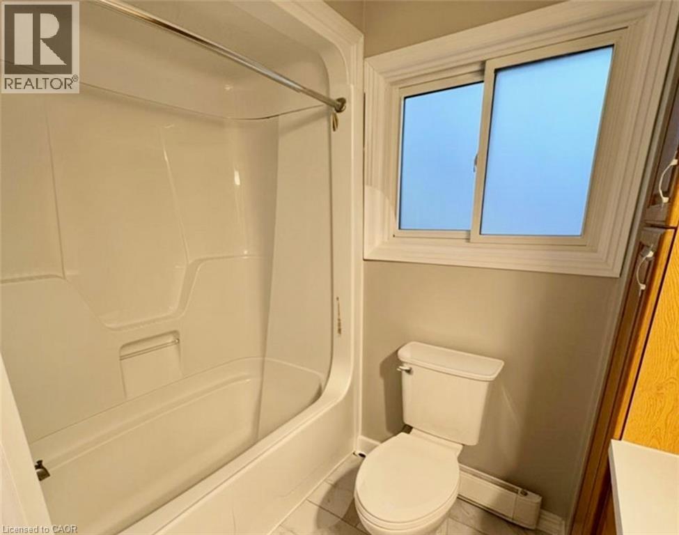 51 Caroga Court Unit# 1, Hamilton, Ontario  L9C 7C2 - Photo 21 - 40788342