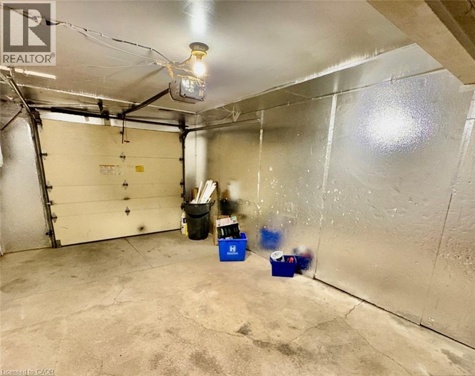 51 Caroga Court Unit# 1, Hamilton, Ontario  L9C 7C2 - Photo 32 - 40788342