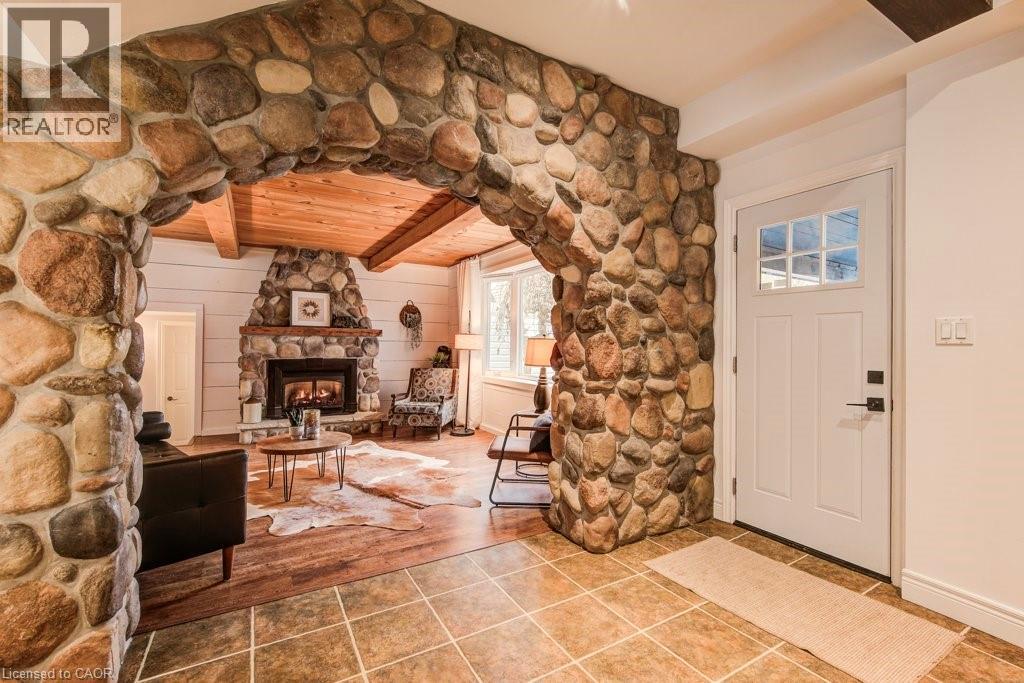 112 Jacob Street, New Hamburg, Ontario  N3A 1B7 - Photo 2 - 40787175