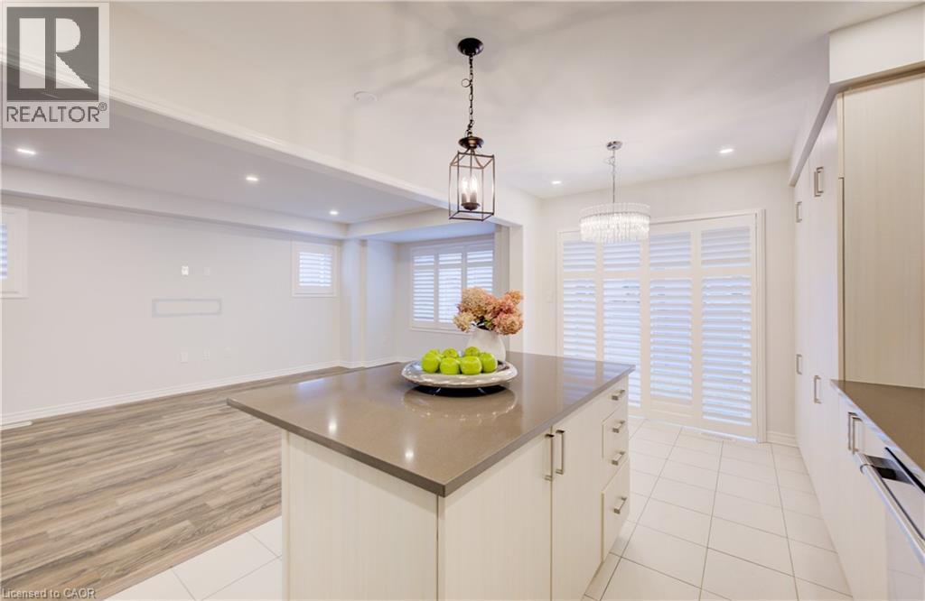 302 Jean Landing, Milton, Ontario  L9E 1C6 - Photo 18 - 40773415