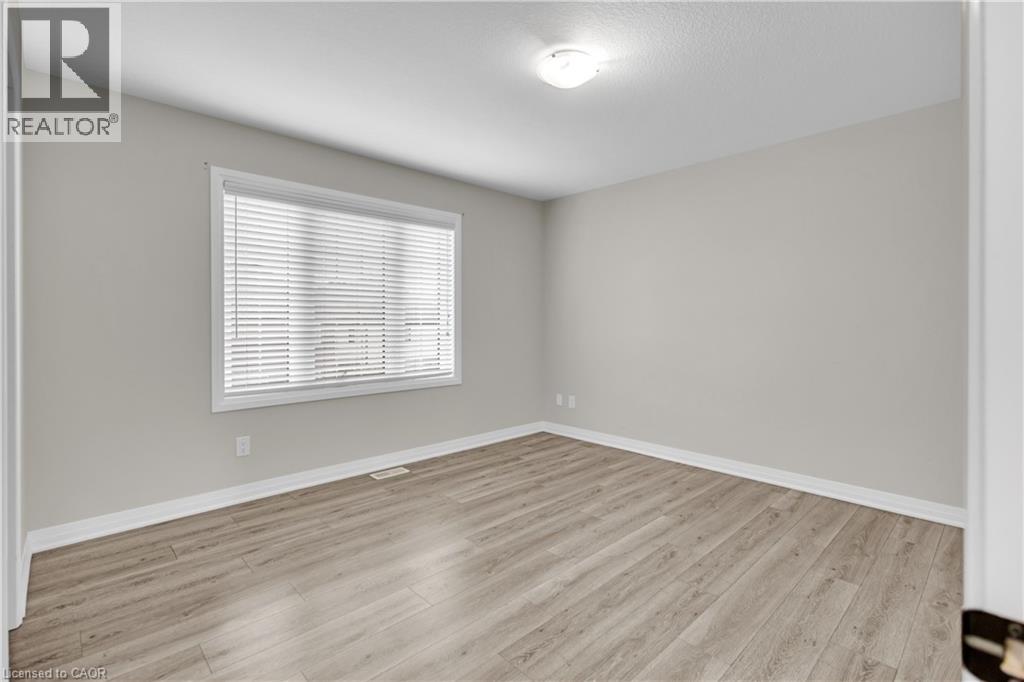 35 Sportsman Hill Street, Kitchener, Ontario  N2P 0J2 - Photo 13 - 40785942