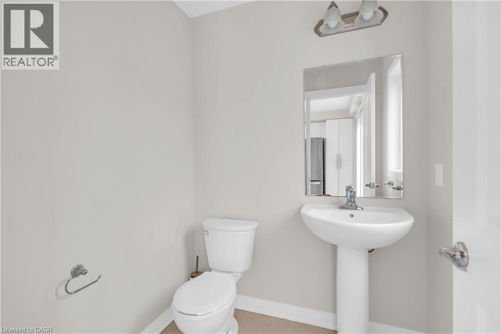 35 Sportsman Hill Street, Kitchener, Ontario  N2P 0J2 - Photo 7 - 40785942