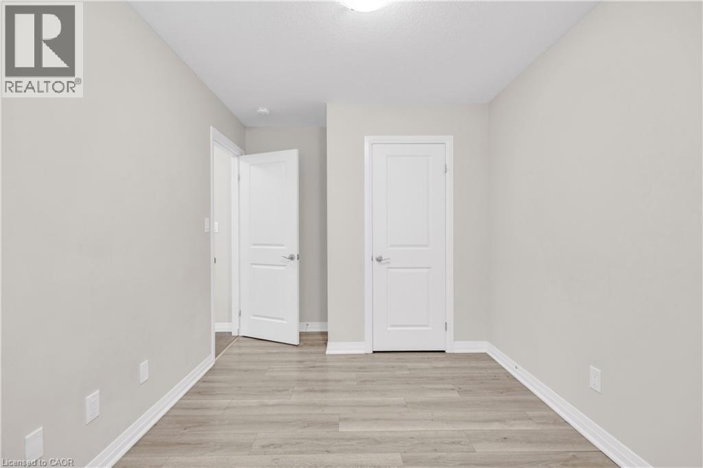 35 Sportsman Hill Street, Kitchener, Ontario  N2P 0J2 - Photo 15 - 40785942