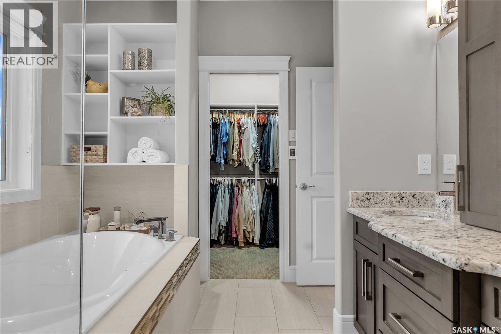 250 Whalley Crescent, Saskatoon, Saskatchewan  S7T 0E6 - Photo 24 - SK024226