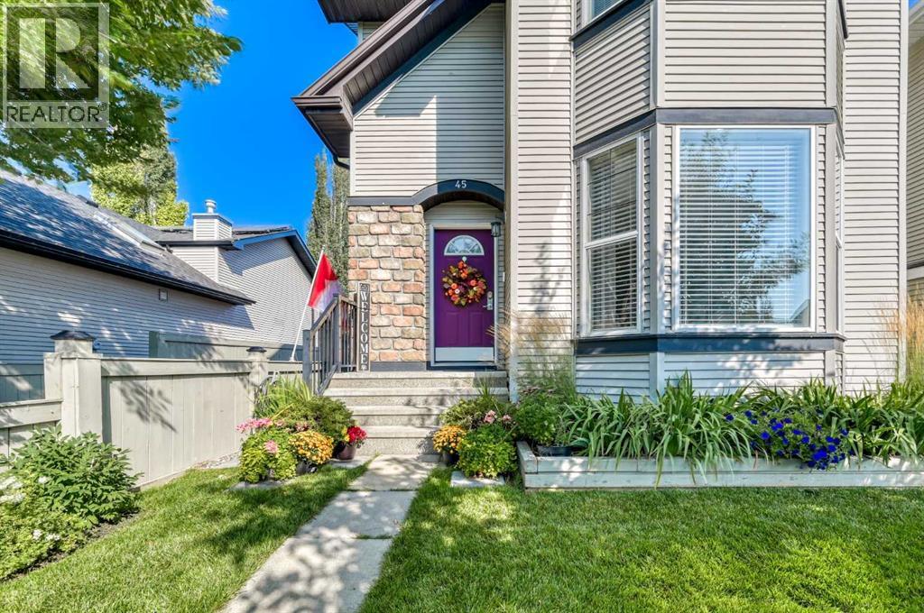 45 Cranberry Square, Calgary, Alberta  T3M 1J5 - Photo 3 - A2250737
