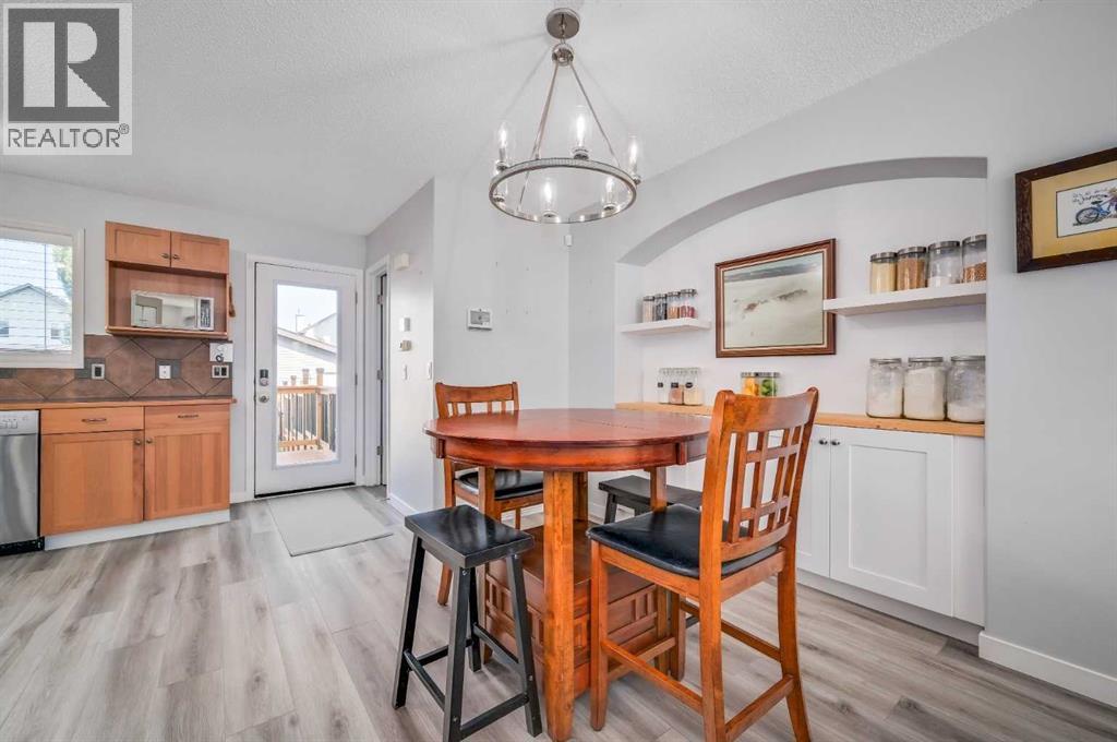 45 Cranberry Square, Calgary, Alberta  T3M 1J5 - Photo 8 - A2250737