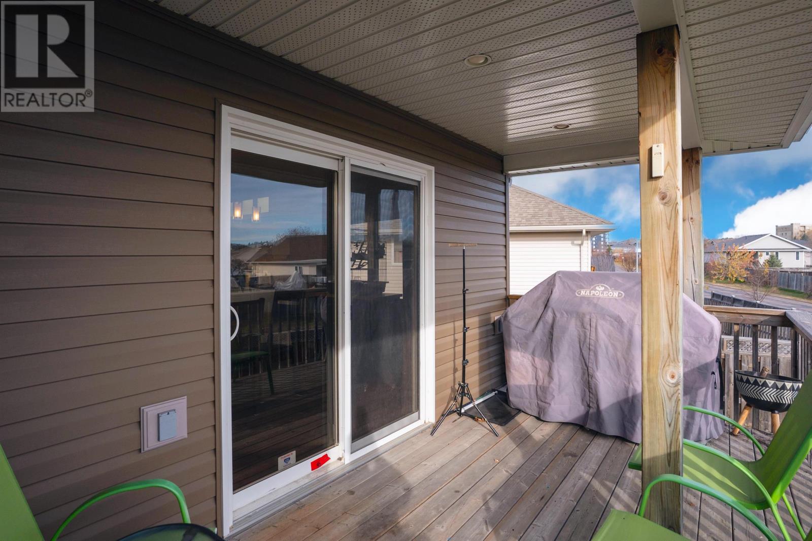 524 Fireweed Bay, Thunder Bay, Ontario  P7G 0A6 - Photo 41 - TB253434