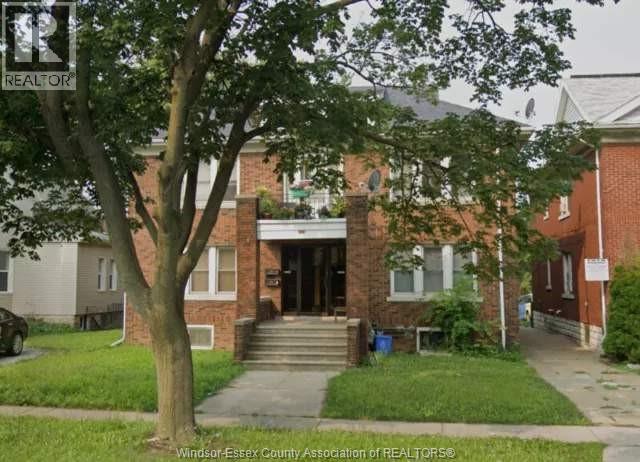 MLS# 25029011: 1093 HOWARD Unit# 4, Windsor, Canada