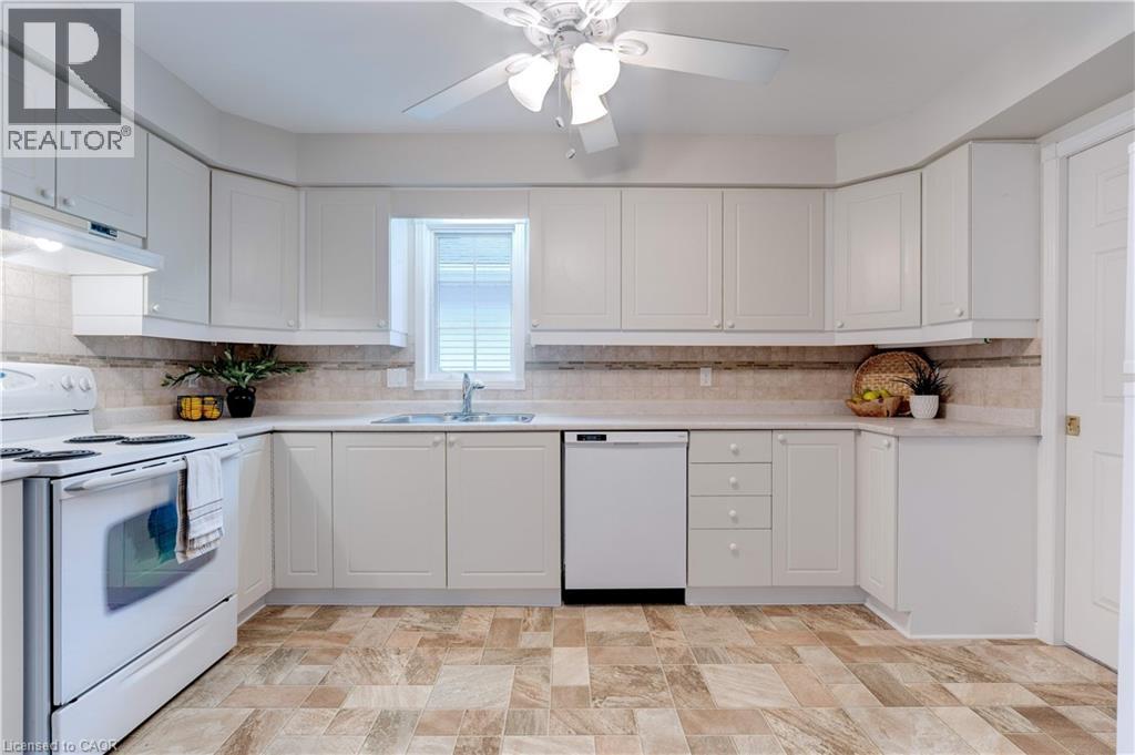 6 Village Drive, Smithville, Ontario  L0R 2A0 - Photo 15 - 40784886