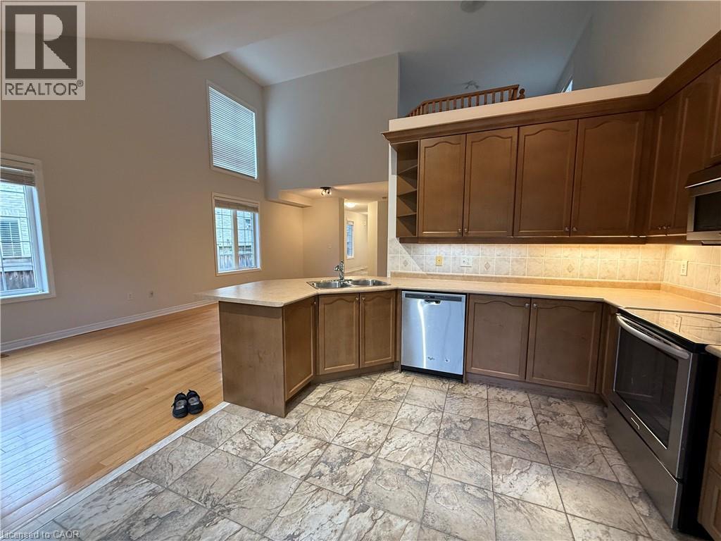 4210 Saunders Crescent, Burlington, Ontario  L7M 0B3 - Photo 8 - 40788527