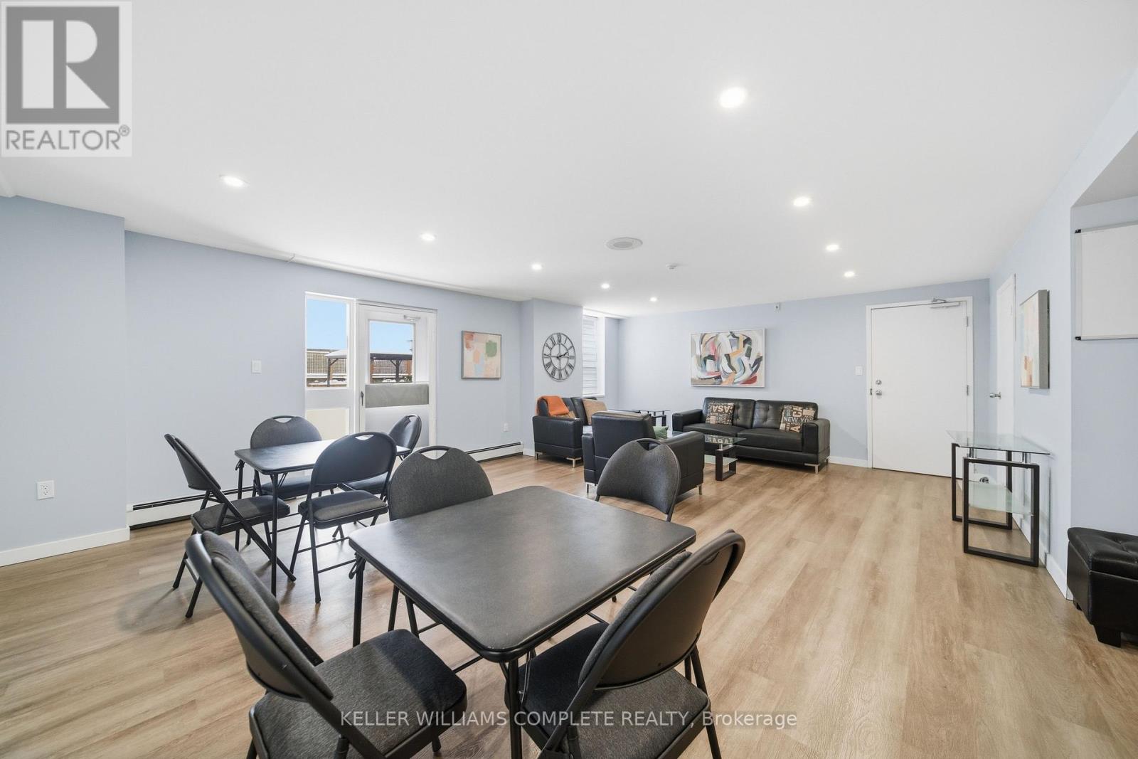 201 - 141 Church Street, St. Catharines, Ontario  L2R 7L7 - Photo 38 - X12535784