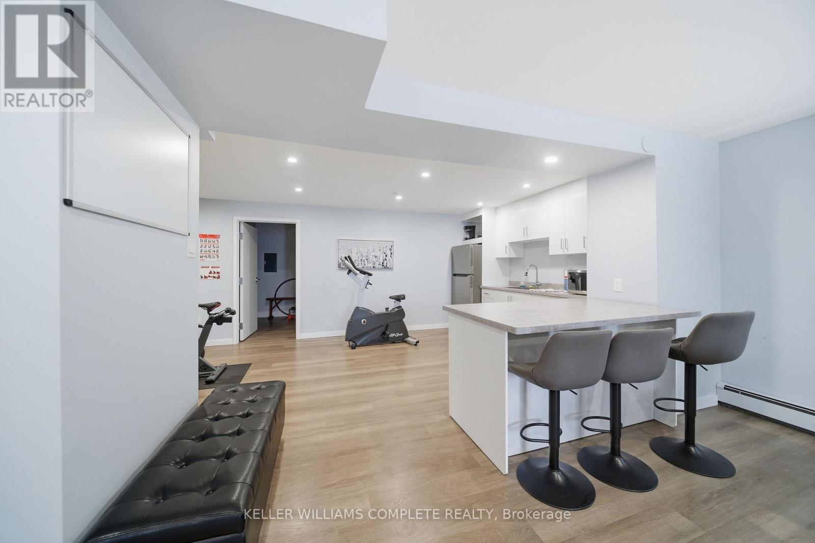 201 - 141 Church Street, St. Catharines, Ontario  L2R 7L7 - Photo 39 - X12535784