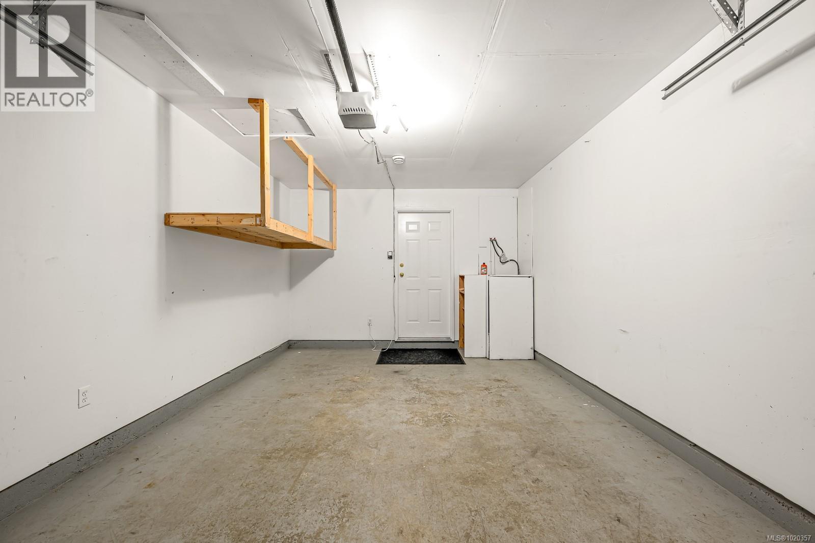 B 379 Willemar Ave, Courtenay, British Columbia  V9N 3L3 - Photo 37 - 1020357