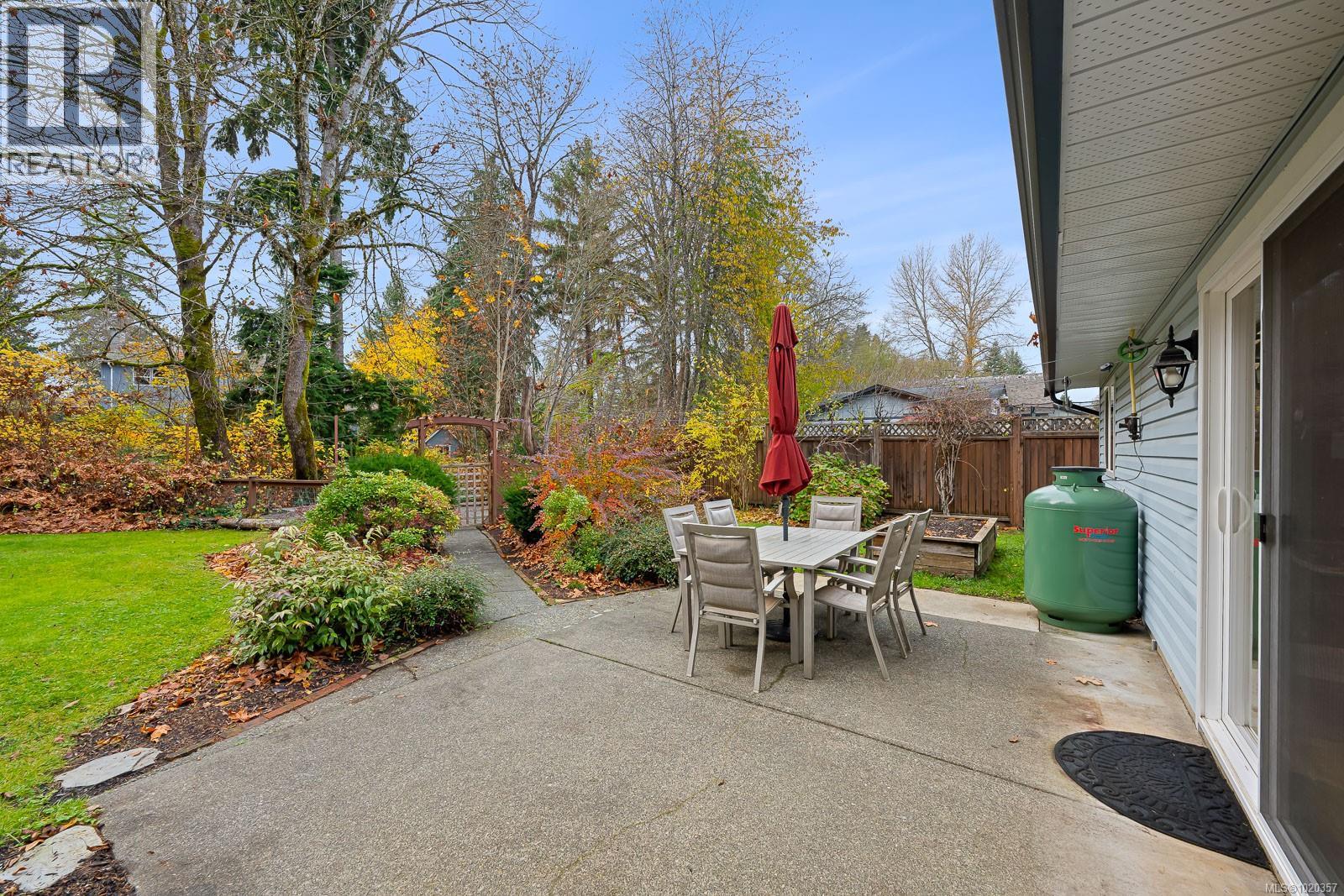 B 379 Willemar Ave, Courtenay, British Columbia  V9N 3L3 - Photo 19 - 1020357