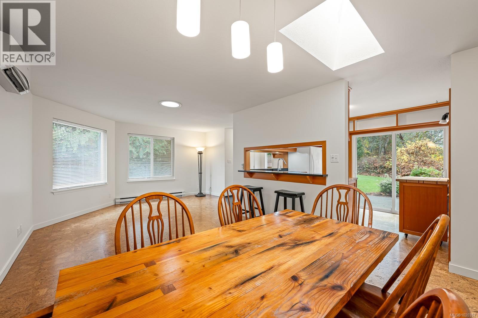 B 379 Willemar Ave, Courtenay, British Columbia  V9N 3L3 - Photo 27 - 1020357