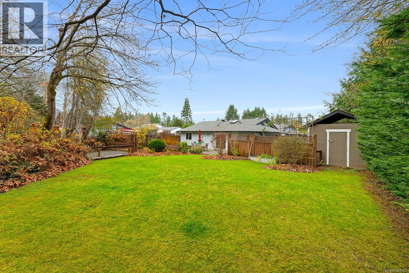 B 379 Willemar Ave, Courtenay, British Columbia  V9N 3L3 - Photo 42 - 1020357