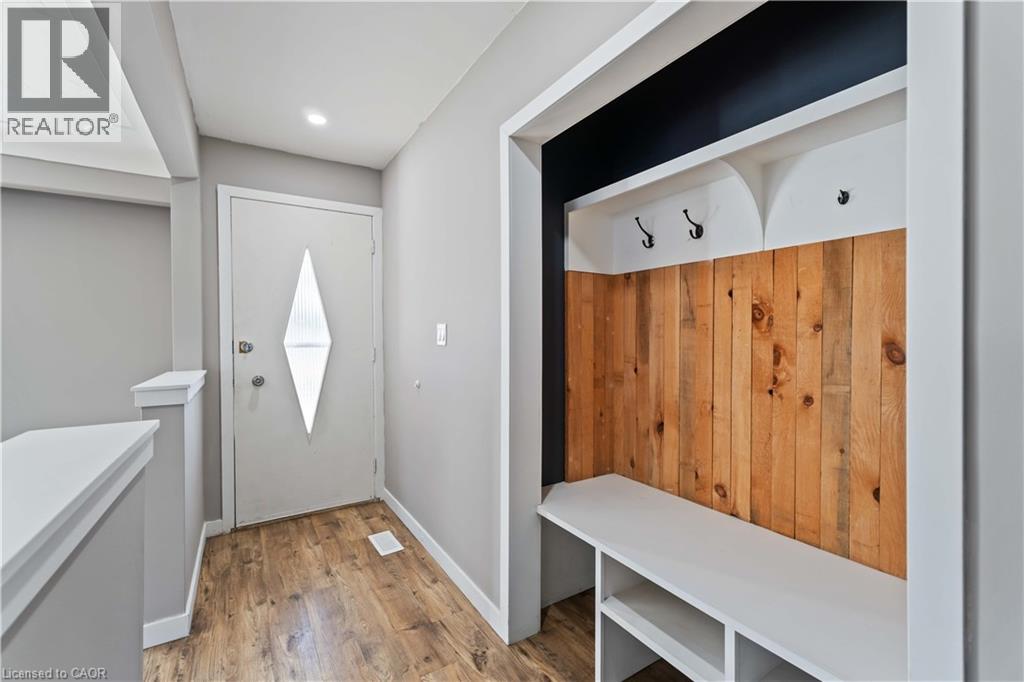 90 Rainbow Drive, Hamilton, Ontario  L8K 4E8 - Photo 6 - 40787109