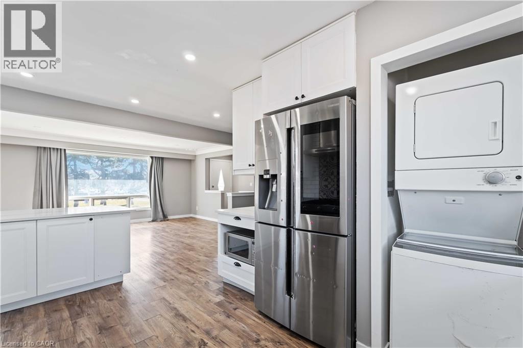 90 Rainbow Drive, Hamilton, Ontario  L8K 4E8 - Photo 14 - 40787109