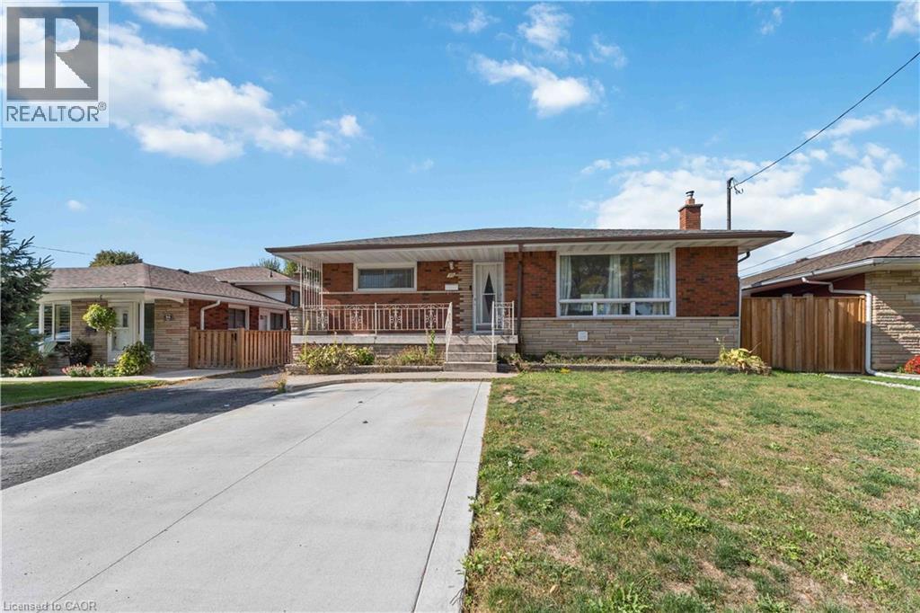 90 Rainbow Drive, Hamilton, Ontario  L8K 4E8 - Photo 3 - 40787109