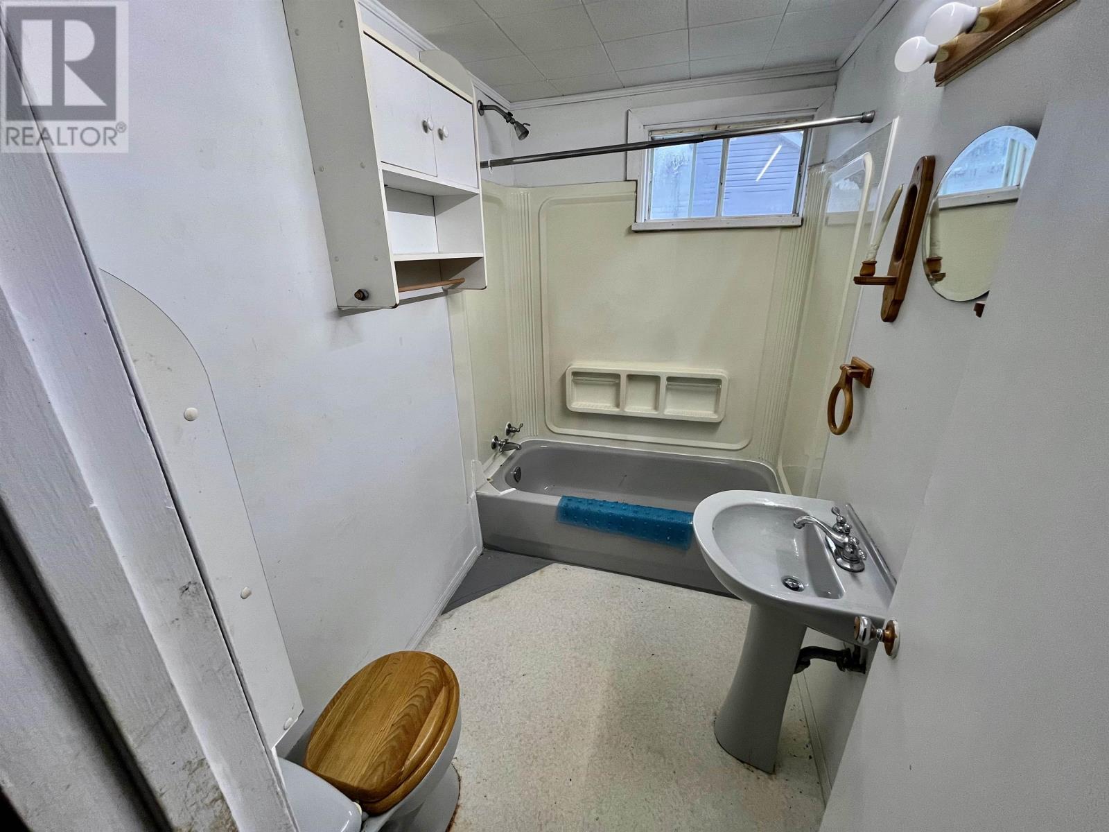 179 First St, Dryden, Ontario  P8N 2S8 - Photo 12 - TB253427