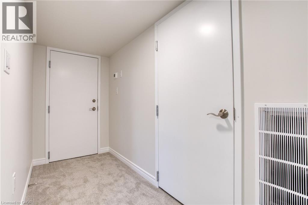 20 Elvira Way Unit# Lower, Thorold, Ontario  L2V 0M7 - Photo 5 - 40788350