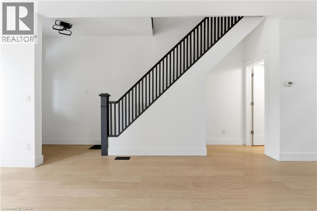 200 East Avenue N, Hamilton, Ontario  L8L 5J2 - Photo 4 - 40784059