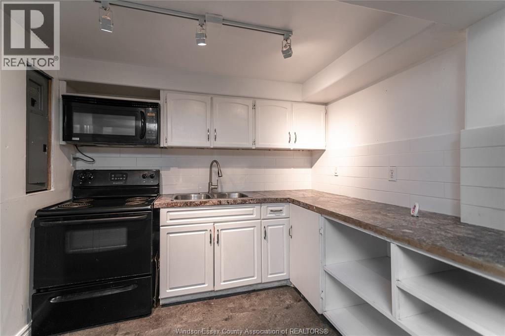 16 Eugenie Unit# Lower, Chatham, Ontario N7M 3Y8 - Photo 11 - 25028927