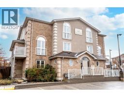141 SYDENHAM WELLS Unit# 2, Barrie, Ontario