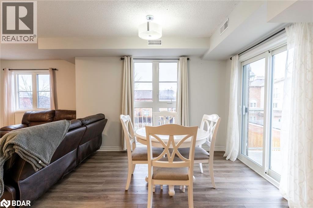 141 Sydenham Wells Unit# 2, Barrie, Ontario  L4M 0H3 - Photo 4 - 40787970