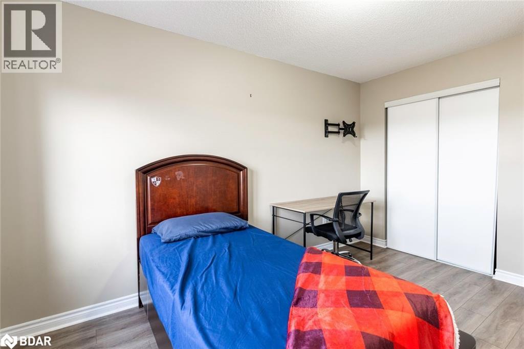 141 Sydenham Wells Unit# 2, Barrie, Ontario  L4M 0H3 - Photo 9 - 40787970