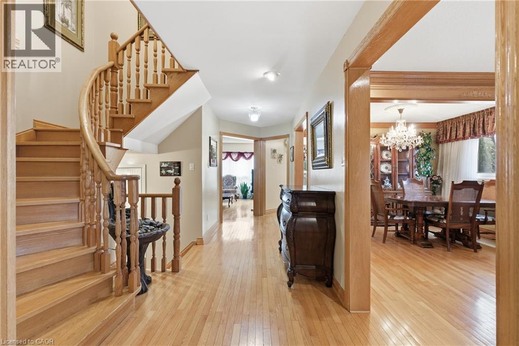 3372 Bobwhite Mews, Mississauga, Ontario  L5N 6E7 - Photo 4 - 40788751