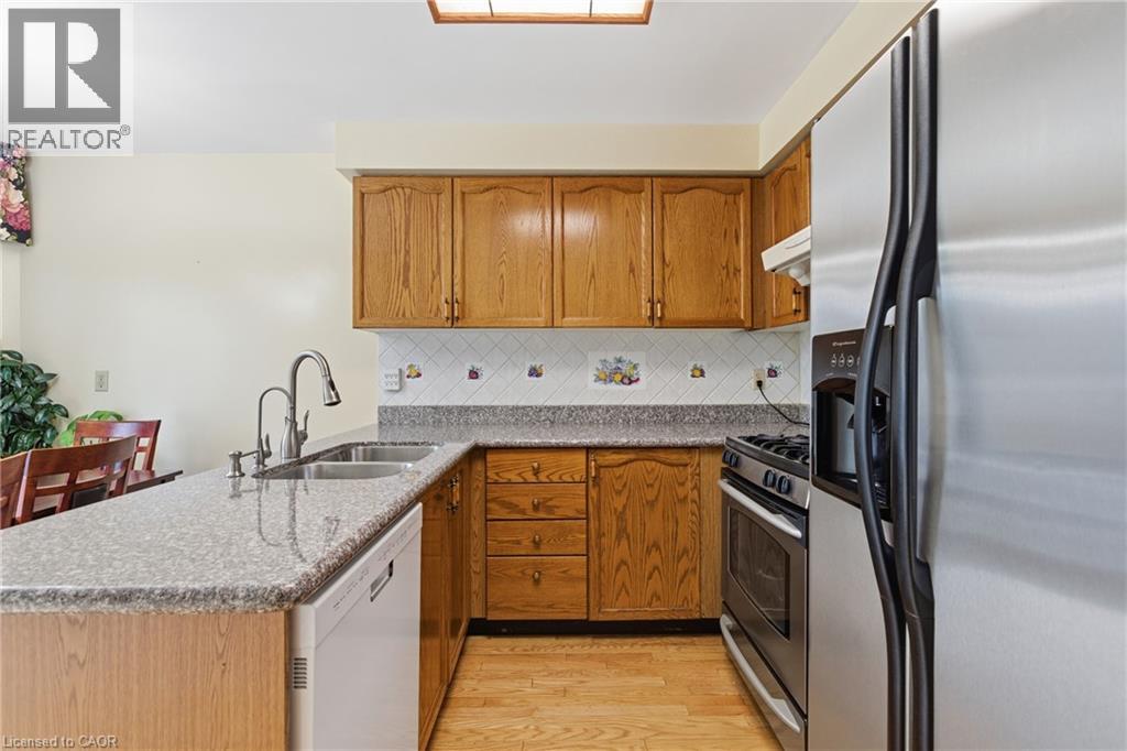 3372 Bobwhite Mews, Mississauga, Ontario  L5N 6E7 - Photo 13 - 40788751