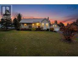 11 Downsview Drive, Lower Truro, Ca