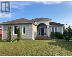 71 Rowsell Boulevard