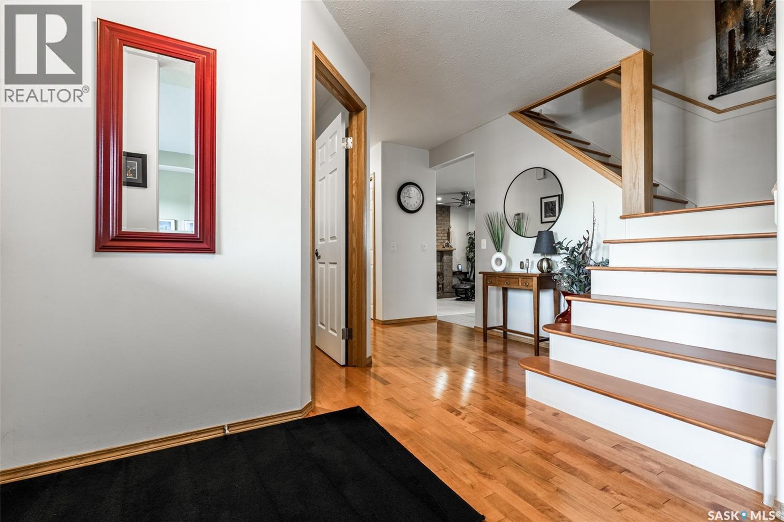 638 Hurley Crescent, Saskatoon, Saskatchewan  S7N 4J4 - Photo 3 - SK024228