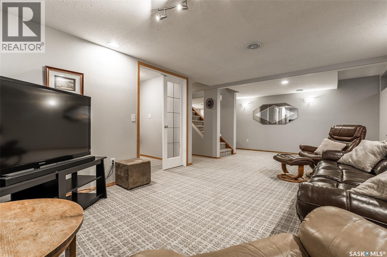 638 Hurley Crescent, Saskatoon, Saskatchewan  S7N 4J4 - Photo 38 - SK024228