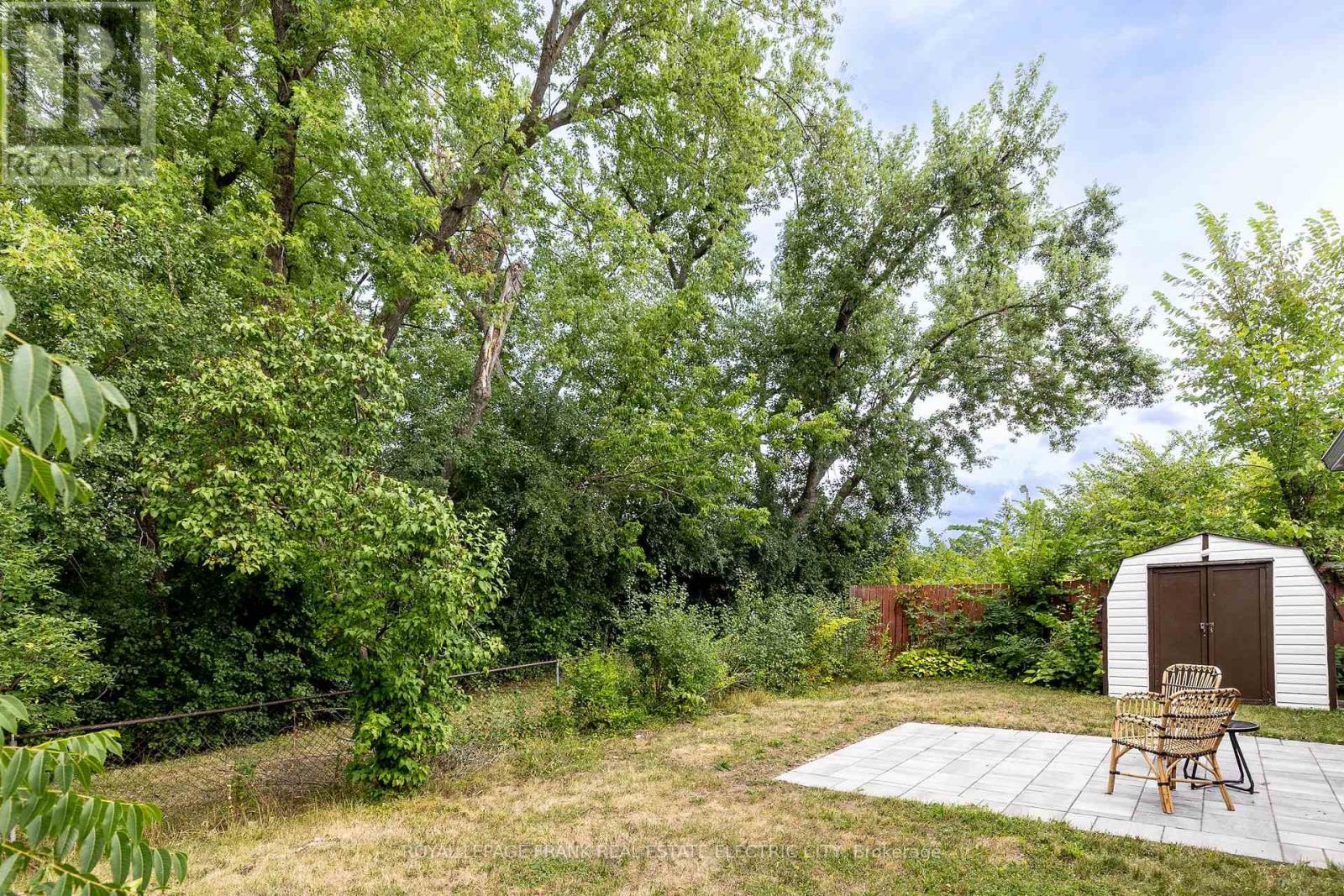 972 Southlawn Drive, Peterborough, Ontario  K9J 1G2 - Photo 48 - X12540192