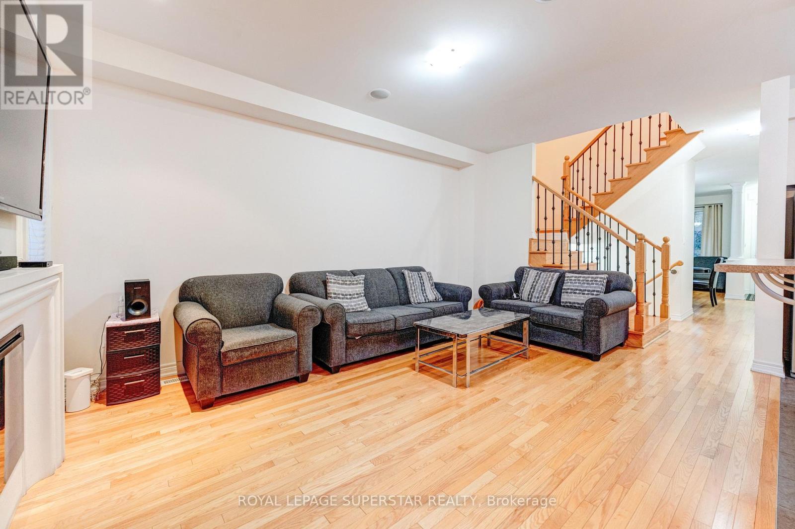 22 Merrickville Way, Brampton, Ontario  L6Y 0V5 - Photo 9 - W12544418