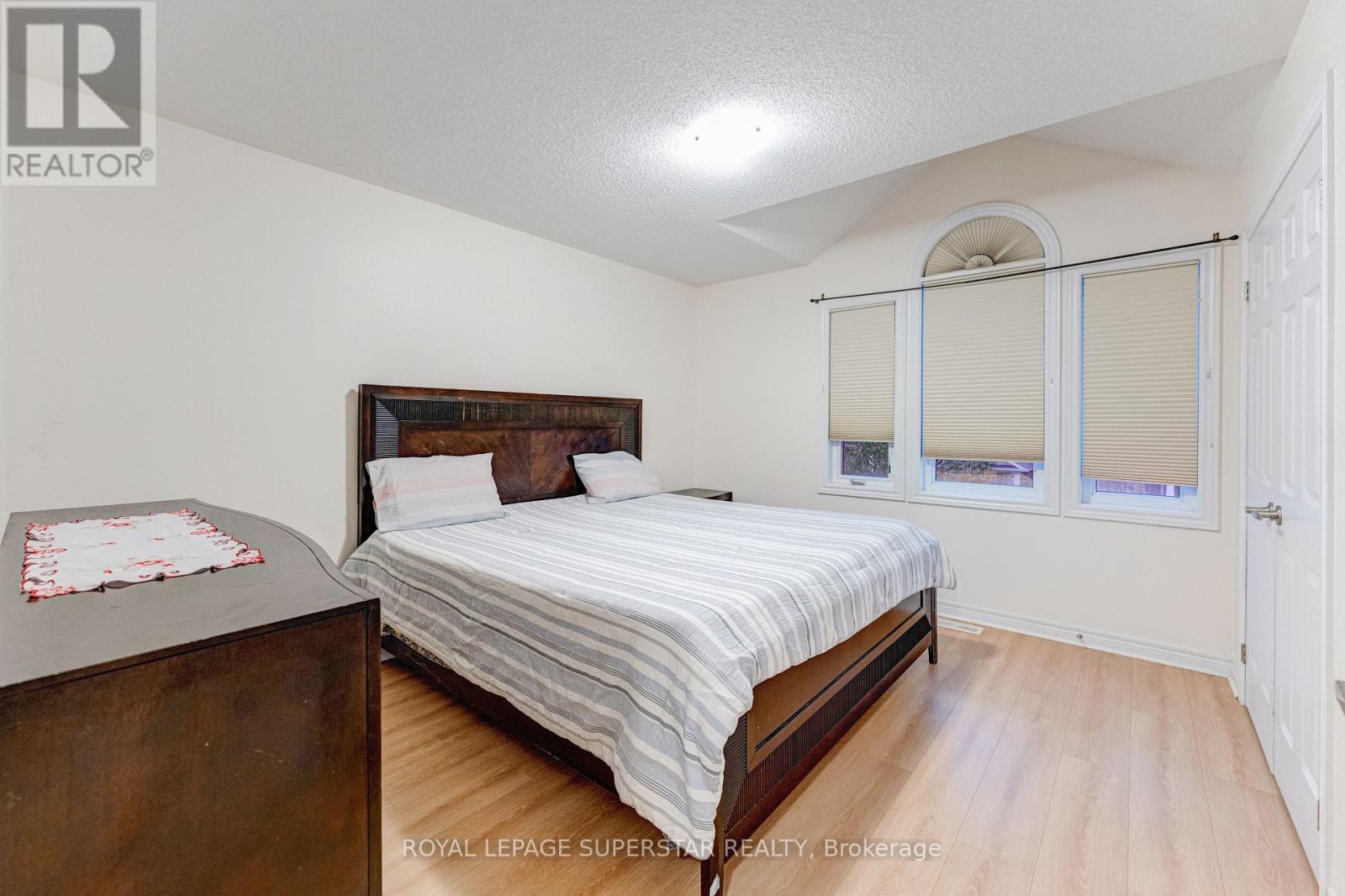 22 Merrickville Way, Brampton, Ontario  L6Y 0V5 - Photo 21 - W12544418