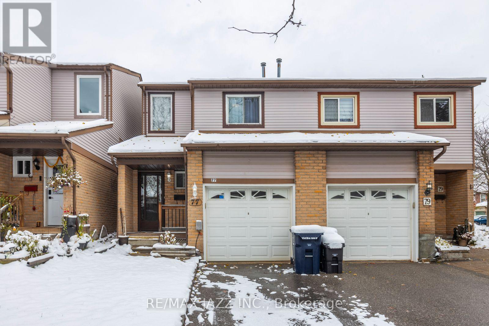 77 CARONIA SQUARE, Toronto, Ontario