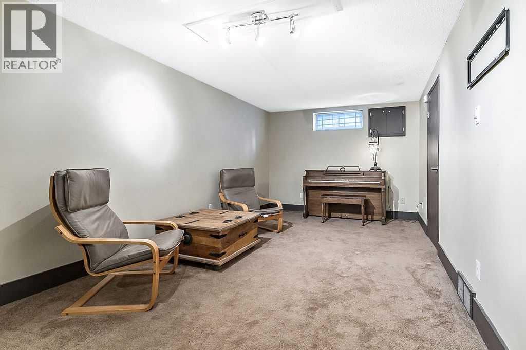 804 Varsity Estates Place Nw, Calgary, Alberta  T3B 3X3 - Photo 32 - A2270083