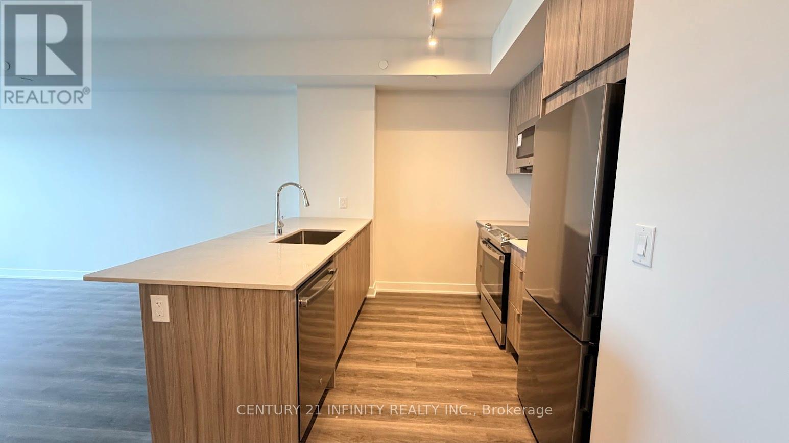 3102 - 4130 Parkside Village Drive, Mississauga, Ontario  L5B 3M8 - Photo 6 - W12553932