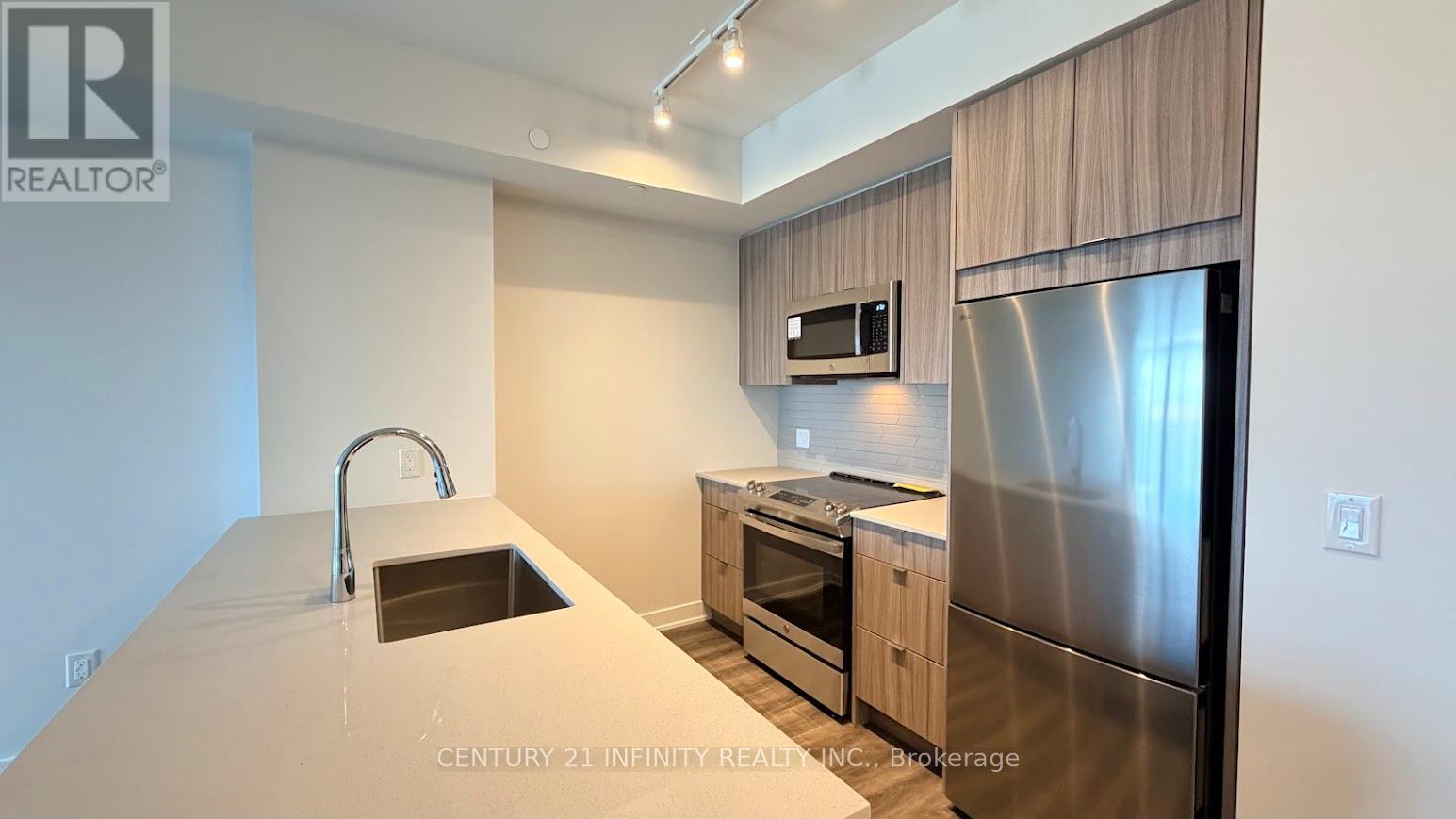 3102 - 4130 Parkside Village Drive, Mississauga, Ontario  L5B 3M8 - Photo 7 - W12553932