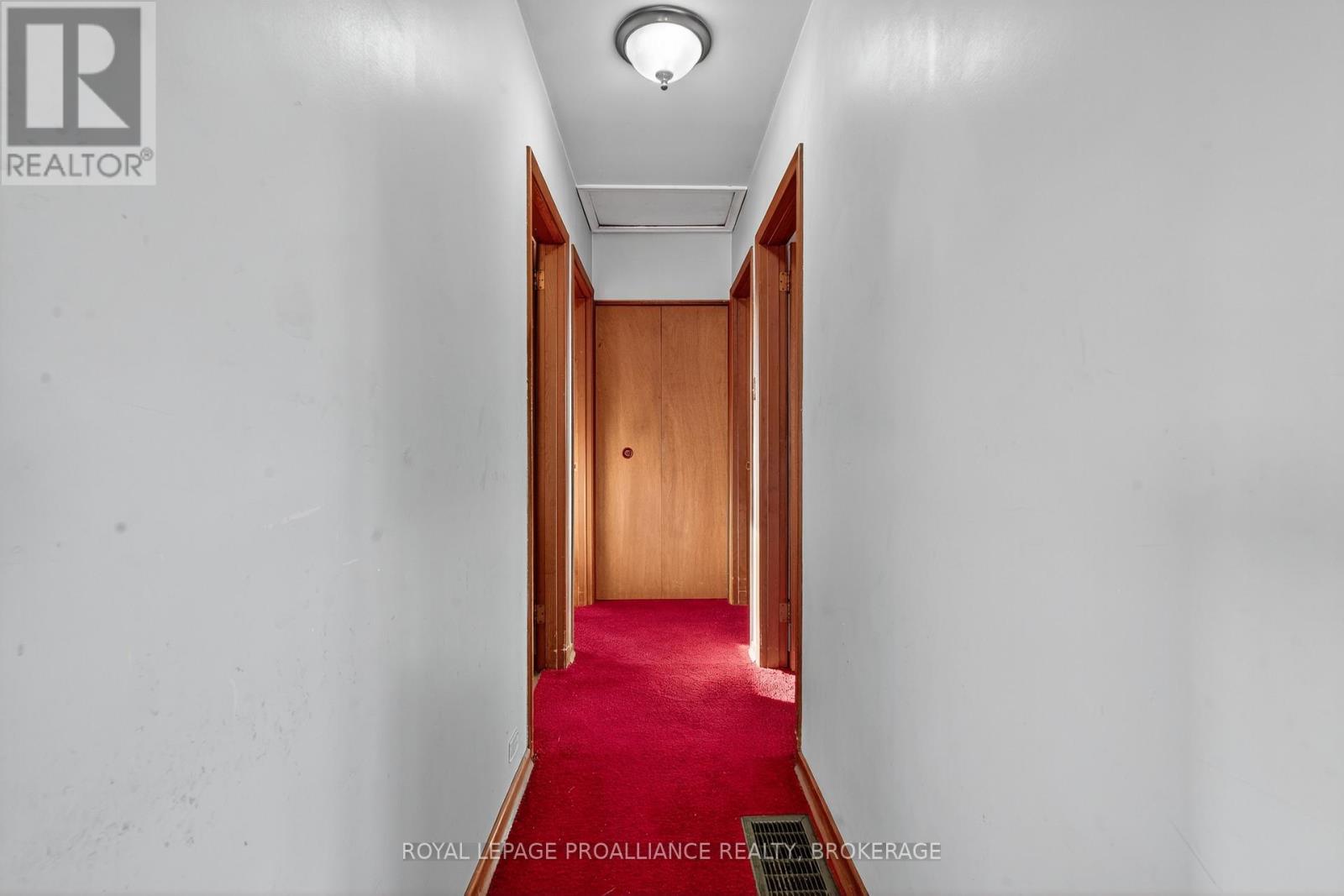 5000 County 2 Road, Loyalist, Ontario  K0H 2H0 - Photo 14 - X12553824