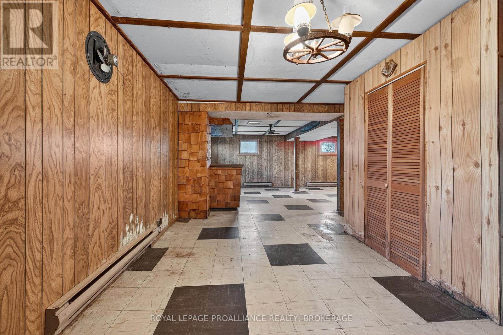 5000 County 2 Road, Loyalist, Ontario  K0H 2H0 - Photo 22 - X12553824