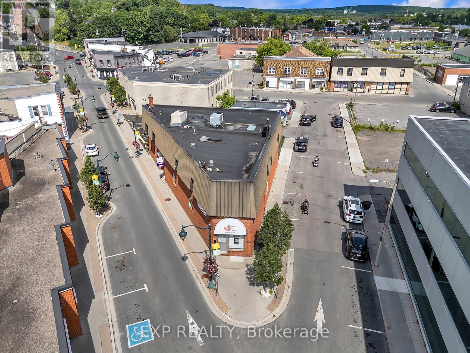 Unit B - 2 King Street, Quinte West, Ontario  K8V 3V7 - Photo 14 - X12553926