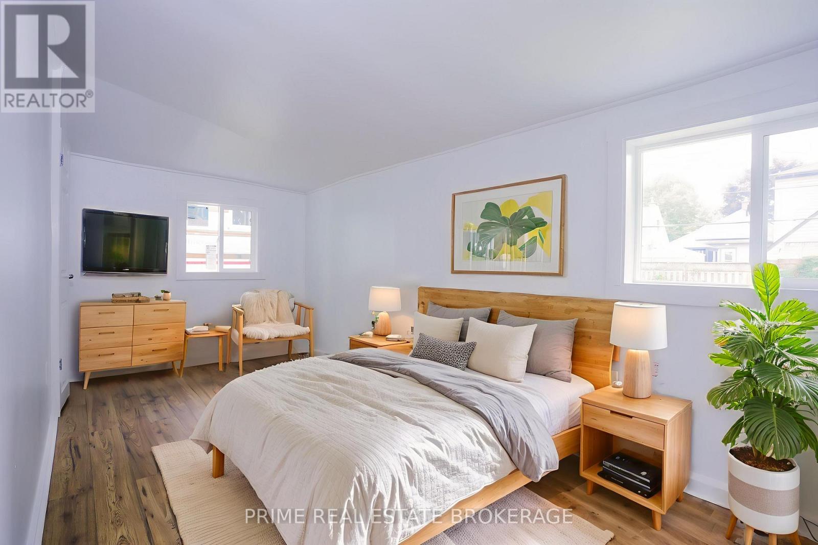 383 Edmonton Street, London East, Ontario  N5W 4Y6 - Photo 6 - X12553936