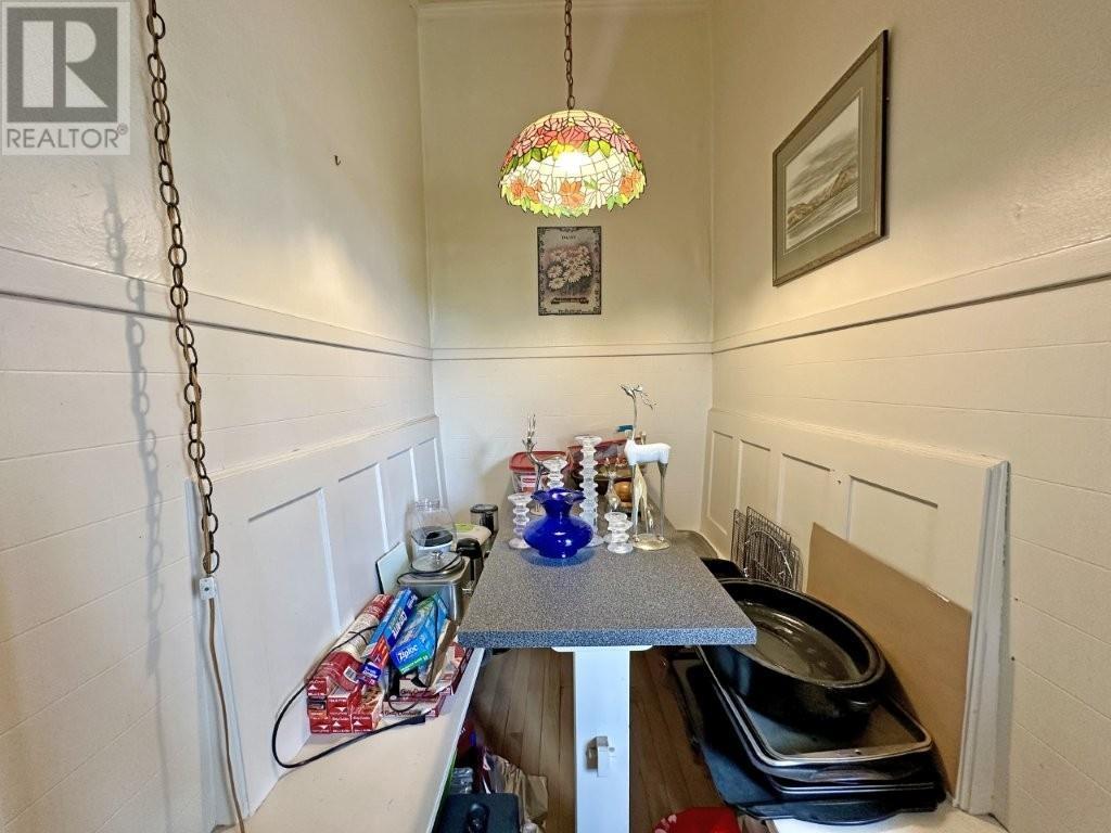 43 Summit Ave, Thunder Bay, Ontario  P7B 3N7 - Photo 14 - TB252111